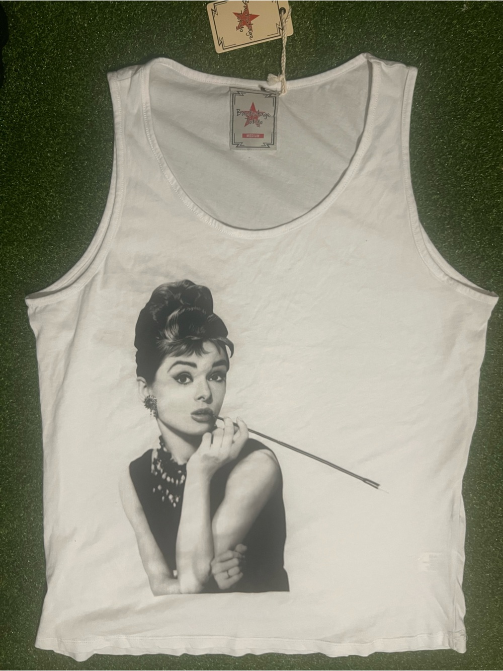 Backstage Tokyo Audrey Hepburn Graphic Tank Top NWT M 🤍